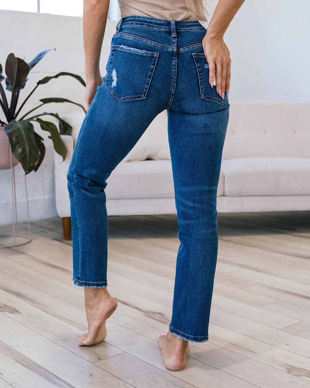 Lovervet Hattie Straight Crop Jeans